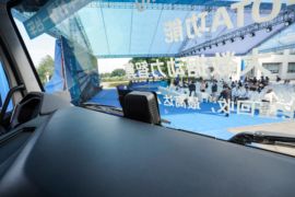 杰狮&nbsp;电动牵引车驾驶室图片