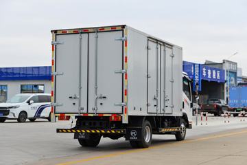 ���� ����M3 ��ҵ�� 130���� 4.16�׵�����ʽ�Ῠ(5��������)ͼƬ