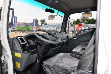 ���� ����M3 ��ҵ�� 130���� 4.16�׵�����ʽ�Ῠ(5��������)ͼƬ