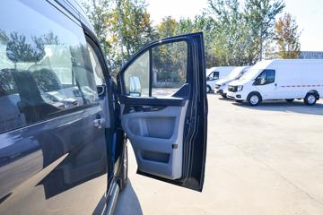 ������ȫ˳ 2023�� 143���� 2.0T���� 9���Զ� 9�������ж�����;���ó�ͼƬ