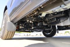 江铃新全顺 2023款 143马力 2.0T柴油 9档自动 9座中轴中顶多用途乘用车