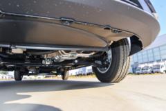 江铃新全顺 2023款 143马力 2.0T柴油 9档自动 9座中轴中顶多用途乘用车