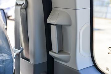 ������ȫ˳ 2023�� 143���� 2.0T���� 9���Զ� 9�������ж�����;���ó�ͼƬ