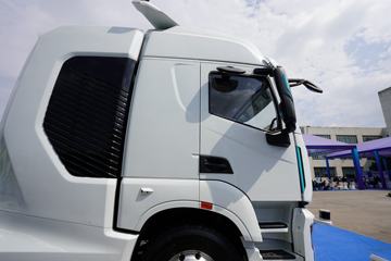 �������� ��ʨH6 18T 4X2 ȼ�ϵ��ǣ����(CQ4180FCEVSS441A)ͼƬ