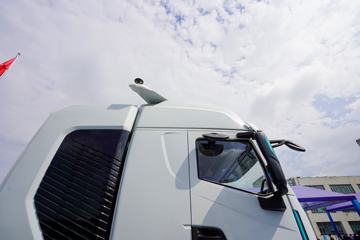 �������� ��ʨH6 18T 4X2 ȼ�ϵ��ǣ����(CQ4180FCEVSS441A)ͼƬ