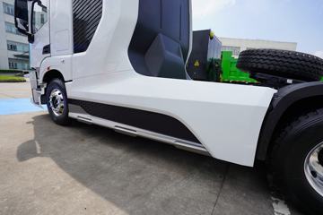 �������� ��ʨH6 18T 4X2 ȼ�ϵ��ǣ����(CQ4180FCEVSS441A)ͼƬ