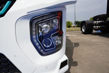 �������� ��ʨH6 18T 4X2 ȼ�ϵ��ǣ����(CQ4180FCEVSS441A)ͼƬ