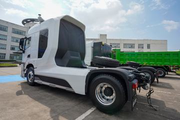 �������� ��ʨH6 18T 4X2 ȼ�ϵ��ǣ����(CQ4180FCEVSS441A)ͼƬ