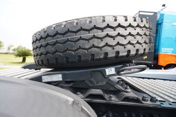 �������� ��ʨH6 18T 4X2 ȼ�ϵ��ǣ����(CQ4180FCEVSS441A)ͼƬ