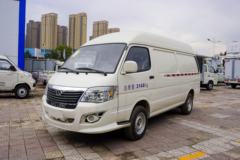 厦门金龙 金威 捷运 117马力 2.2L汽油 2座 高顶封闭货车