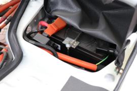 龙耀8&nbsp;电动封闭厢货底盘图片