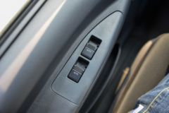 解放 J6F 招财虎 140马力 4.2米单排栏板轻卡