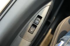 解放 虎VH 大王驾到 180马力 5.16米单排仓栅式载货车(CA5120CCYP40K42L3E6A84) 解放 虎VH 大王驾到 180马力 5.16米单排仓栅式载货车(CA5120CCYP40K42L3E6A84)