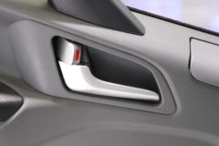 江淮 帅铃HS7 4.5T 4.18米单排插电式混合动力栏板轻卡(HFC1043PHEV3)17.28kWh