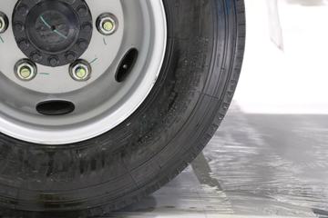 ���� ˧��HS7 4.5T 4.18�׵��Ų��ʽ��϶��������Ῠ17.28kWhͼƬ