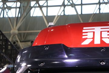 �������� ����H5V 480���� 6X4 LNGǣ����(LZ4250H7DM1)ͼƬ