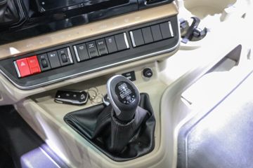 �������� ����H5V 480���� 6X4 LNGǣ����(LZ4250H7DM1)ͼƬ