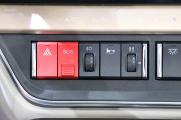 �������� ����H5V 480���� 6X4 LNGǣ����(LZ4250H7DM1)ͼƬ