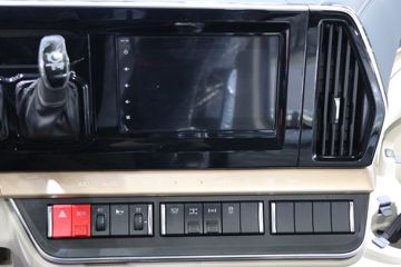 �������� ����H5V 480���� 6X4 LNGǣ����(LZ4250H7DM1)ͼƬ