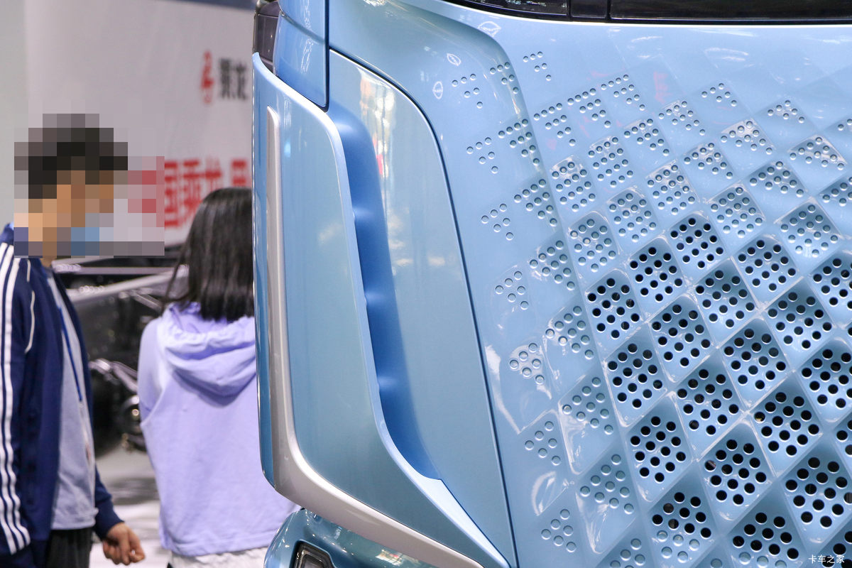  H5V 270 4X2 6.8ײդʽػ(LZ5180CCYH5AC1)                                                