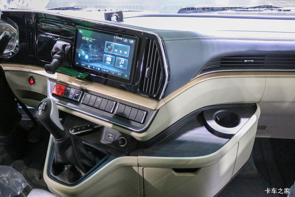 上海如祥汽销现推出特价优惠车型乘龙H5V