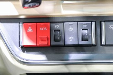 �������� ����H5V 270���� 4X2 6.8�ײ�դʽ�ػ���ͼƬ