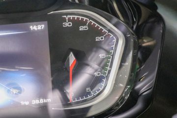 �������� ����H5V 270���� 4X2 6.8�ײ�դʽ�ػ���ͼƬ