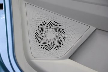 �������� ����H5V 270���� 4X2 6.8�ײ�դʽ�ػ���ͼƬ