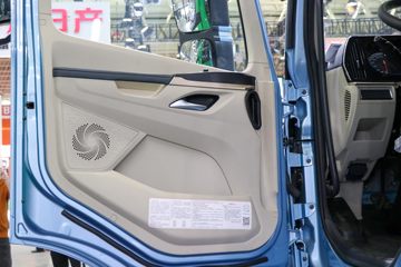 �������� ����H5V 270���� 4X2 6.8�ײ�դʽ�ػ���ͼƬ