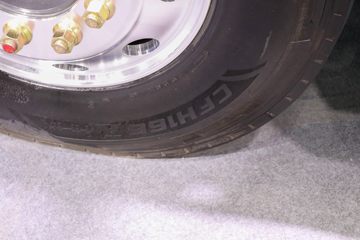 �������� ����H5V 270���� 4X2 6.8�ײ�դʽ�ػ���ͼƬ