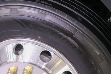 �������� ����H5V 270���� 4X2 6.8�ײ�դʽ�ػ���ͼƬ