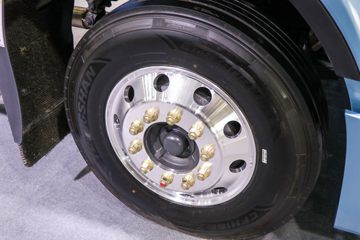 �������� ����H5V 270���� 4X2 6.8�ײ�դʽ�ػ���ͼƬ