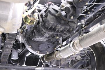 �������� ����H5V 270���� 4X2 6.8�ײ�դʽ�ػ���ͼƬ