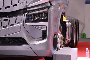 �������� ����HK 680���� 6X4 AMT�Զ���ǣ����(��ʿ�ر�����)ͼƬ