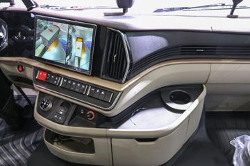 �������� ����HK 680���� 6X4 AMT�Զ���ǣ����(��ʿ�ر�����)ͼƬ