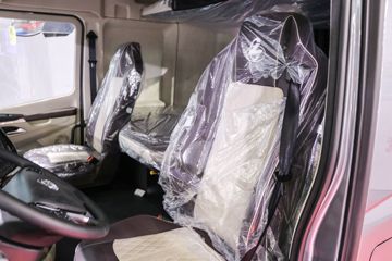 �������� ����HK 680���� 6X4 AMT�Զ���ǣ����(��ʿ�ر�����)ͼƬ