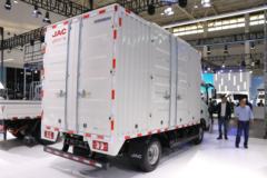 江淮 领跑ES6 4.5T 4.15米单排插电式混合动力厢式轻卡17.28kWh