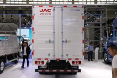 江淮 领跑ES6 4.5T 4.15米单排插电式混合动力厢式轻卡17.28kWh