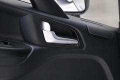 江淮 领跑ES6 4.5T 4.15米单排插电式混合动力厢式轻卡17.28kWh