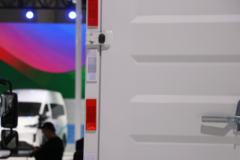 江淮 领跑ES6 4.5T 4.15米单排插电式混合动力厢式轻卡17.28kWh