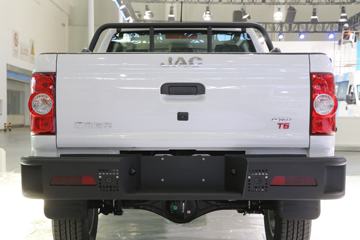 ����T6 �ھ��� 2.8T���� 120���� ���� ����˫��Ƥ��ͼƬ