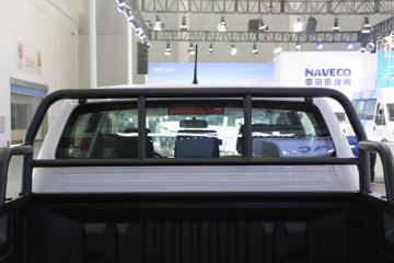 ����T6 �ھ��� 2.8T���� 120���� ���� ����˫��Ƥ��ͼƬ