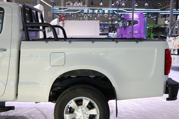 ����T6 �ھ��� 2.8T���� 120���� ���� ����˫��Ƥ��ͼƬ