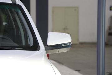 ����T6 �ھ��� 2.8T���� 120���� ���� ����˫��Ƥ��ͼƬ