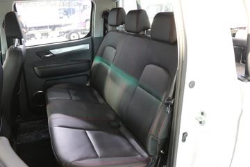 ����T6 �ھ��� 2.8T���� 120���� ���� ����˫��Ƥ��ͼƬ