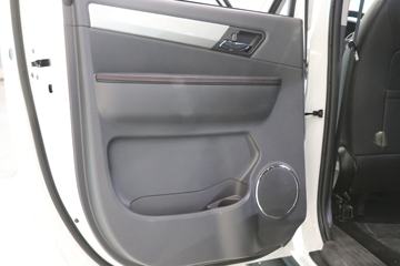 ����T6 �ھ��� 2.8T���� 120���� ���� ����˫��Ƥ��ͼƬ