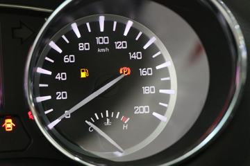 ����T6 �ھ��� 2.8T���� 120���� ���� ����˫��Ƥ��ͼƬ