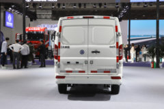 东风股份 御风EM27L 高配版 3T 2座 4.865米纯电动厢式运输车41.86kWh