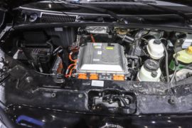 御风V9E&nbsp;电动封闭厢货外观图片