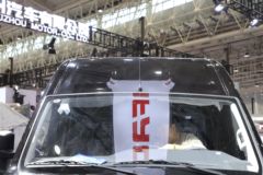 东风股份 御风V9E 4.5T 3座 5.94米纯电动厢式运输车77.28kWh